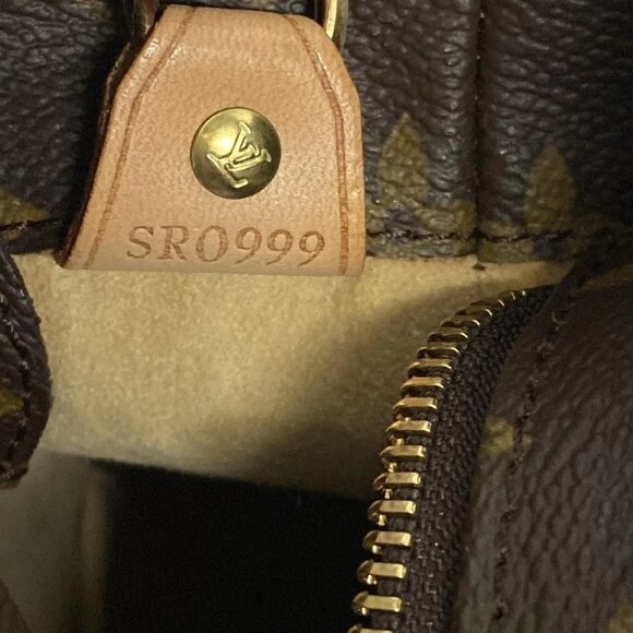 LOUIS VUITTON Luco Monogram Tote Bag bran-982-090525 - Picture 14 of 16